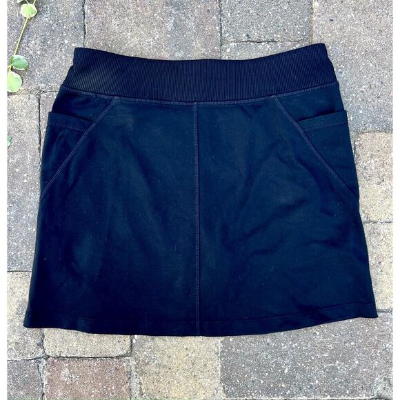 Athleta black pocket skort size medium - Picture 4 of 5